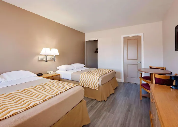Travelodge By Wyndham Eureka