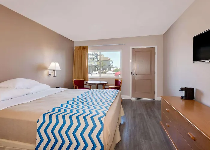 Travelodge By Wyndham Eureka