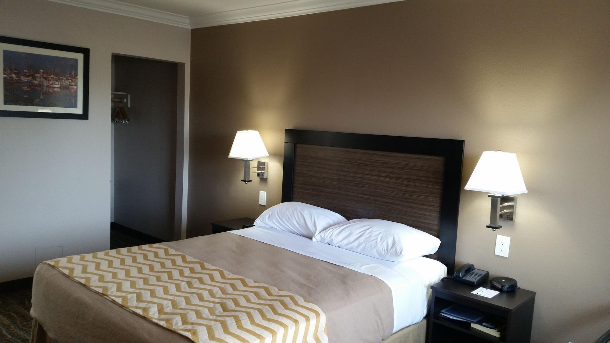 Motel Travelodge By Wyndham 2*