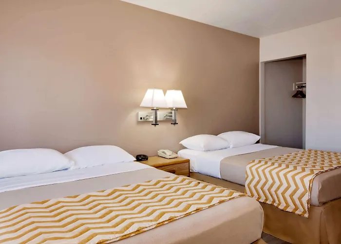 Travelodge By Wyndham Eureka